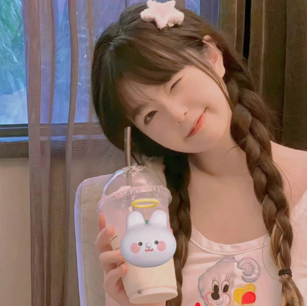 重生后我堂堂一律师成了帮派大小姐